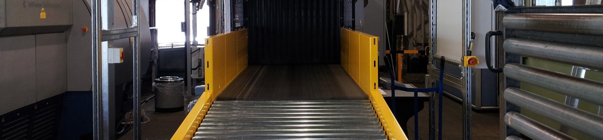 Oversize airport baggage handling system Oversize airport baggage handling system