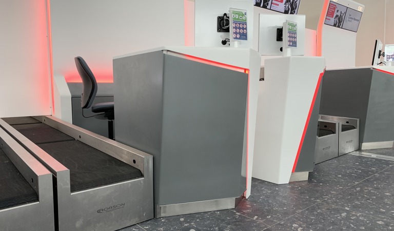 Airport baggage handling systems Airport baggage handling systems